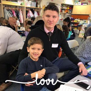 Meet your Posher, Razija